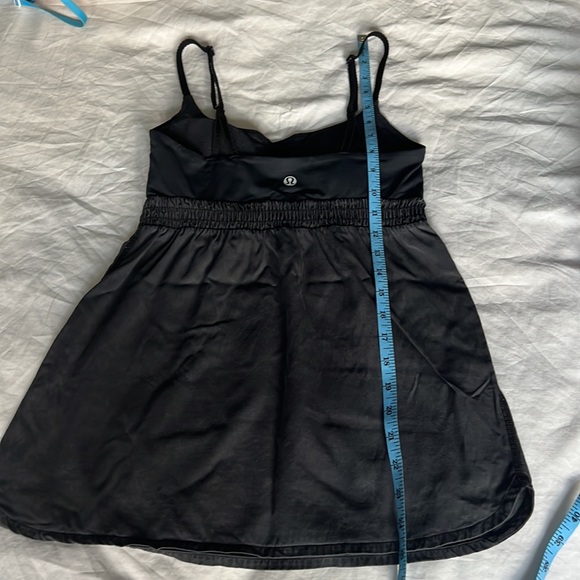 Lululemon Lululemon Bliss tank, size 4 - Picture 7 of 11